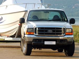 Ford F-250 Double Cab 2005 года